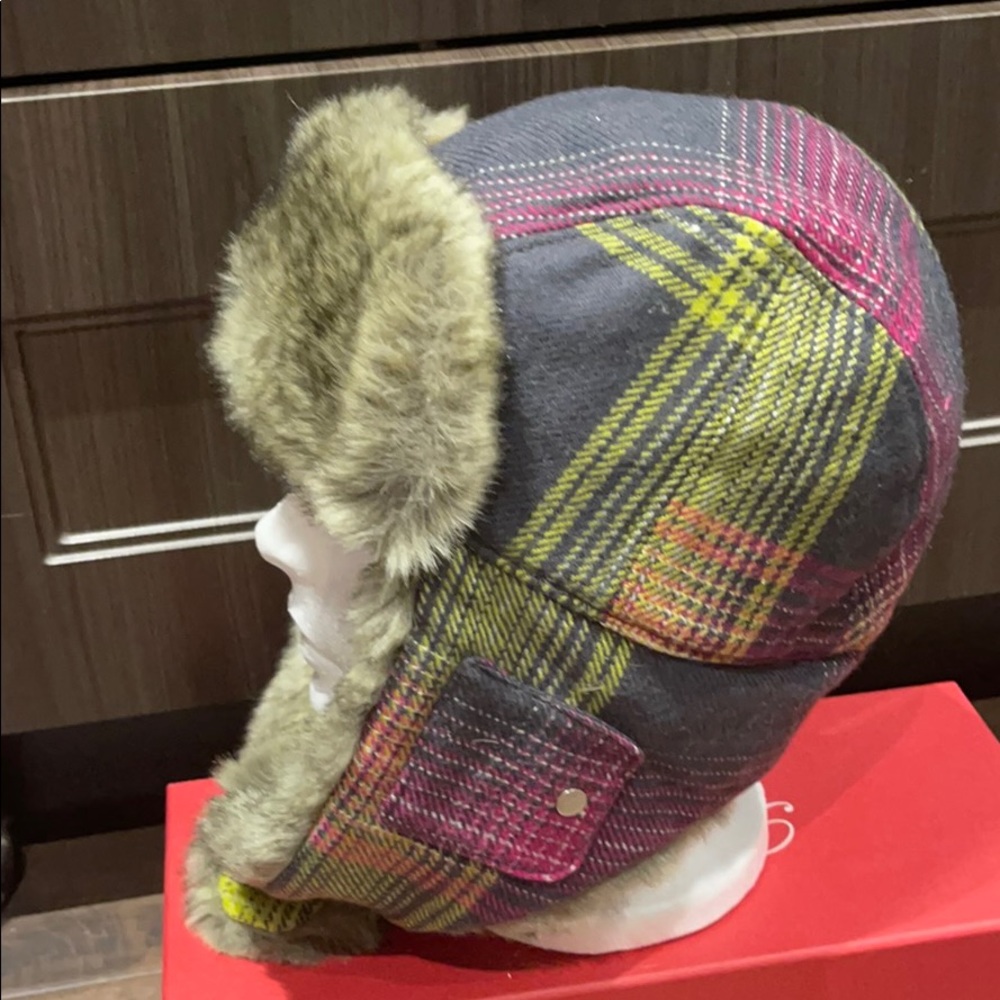 Hats - Picture 2 of 6